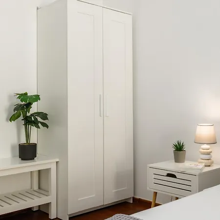 53 Luxury Kalamaria Apartment