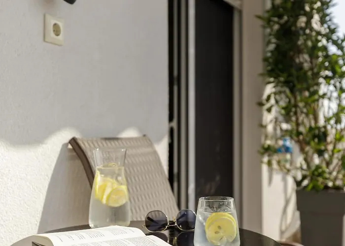 53 Luxury Kalamaria Thessaloniki